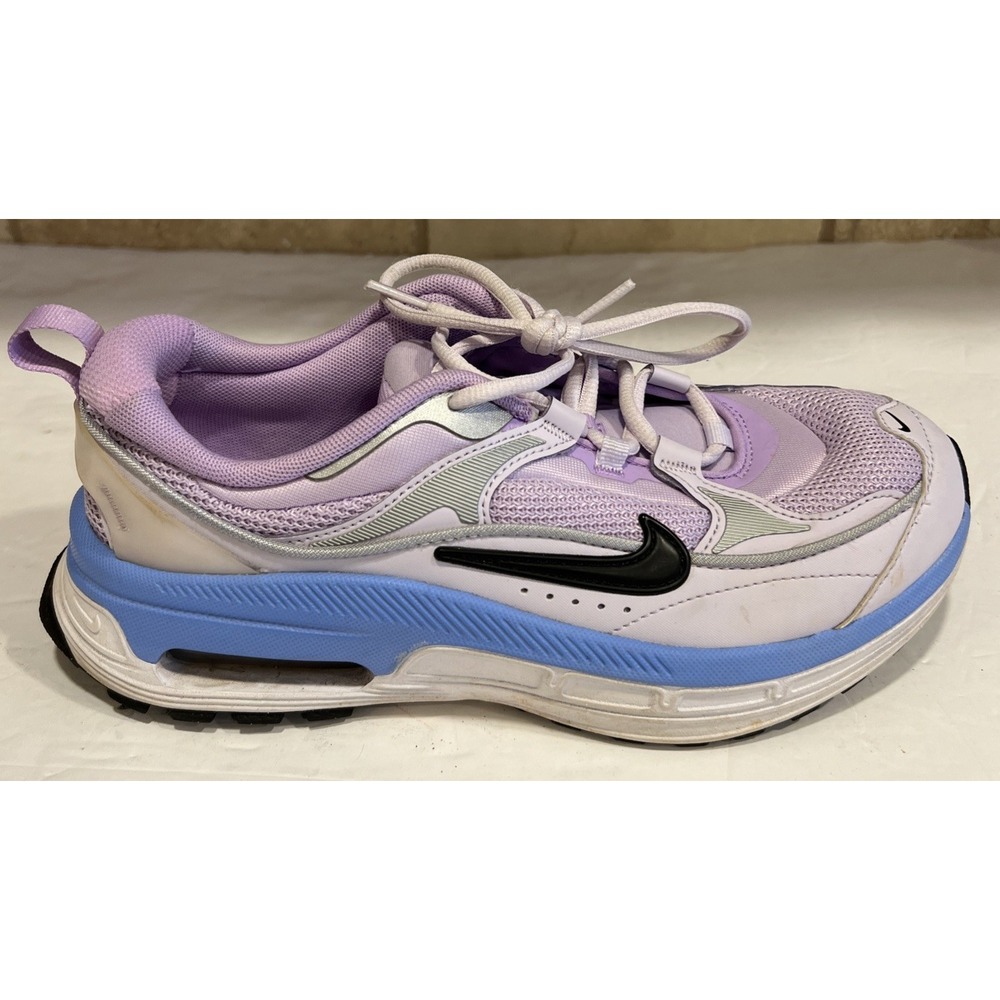 Nike Womens Air Max Bliss DZ5209-500 Purple Running Shoes Sneakers Size 8.5